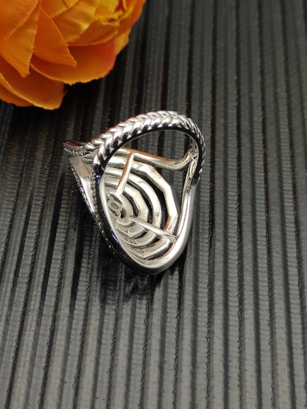 David Yurman 925 Silver Ring with Original Pouch